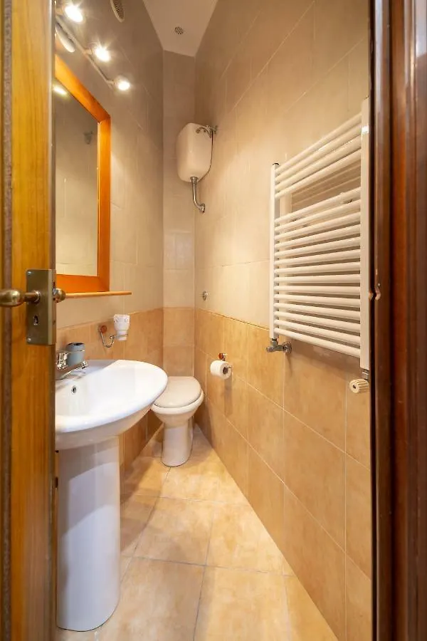 The Dante Apartment By HouseinNapoli
