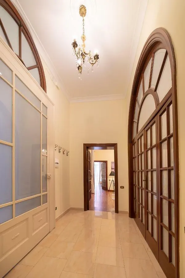 The Dante Apartment By HouseinNapoli  Napoli